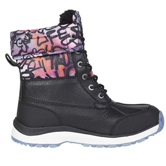 🎁 UGG Women's Adirondack Boot Iii Graffiti Boot - Picture 3 of 8